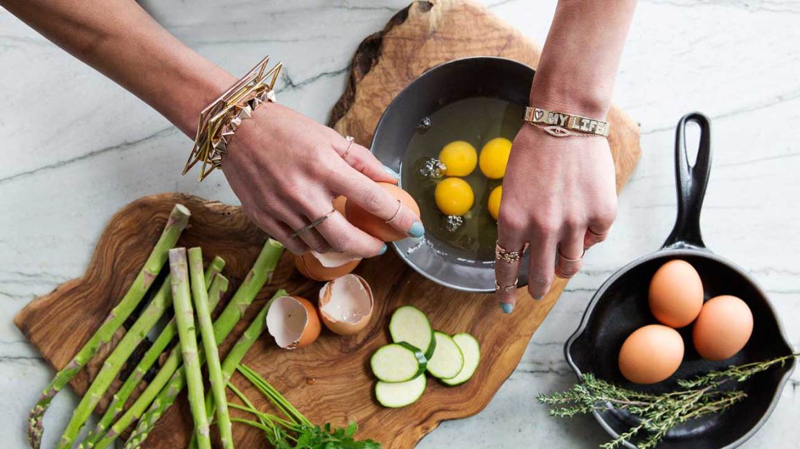 Huevos y colesterol: ¿Cuántos huevos es seguro comer? 1 ¿Cuántos huevos debes comer?