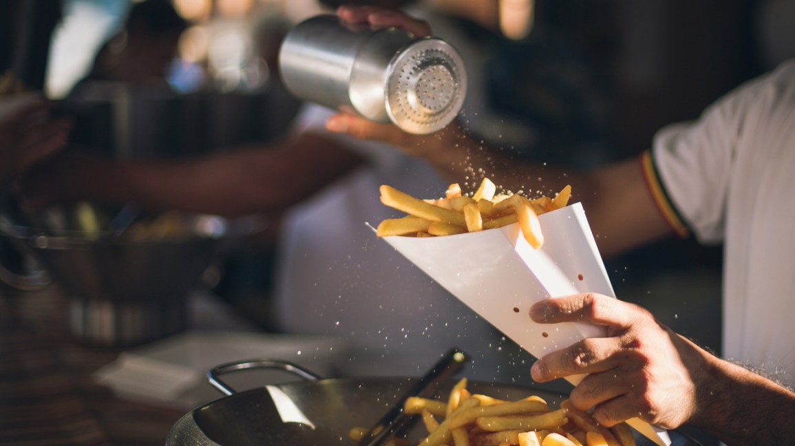 ¿Cuánto sodio debe consumir? 1 Sodio diario