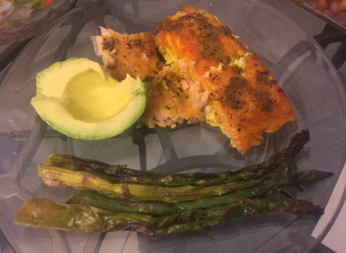 Lo que aprendí después de la dieta cetogénica 9 Espárragos, aguacate, salmón
