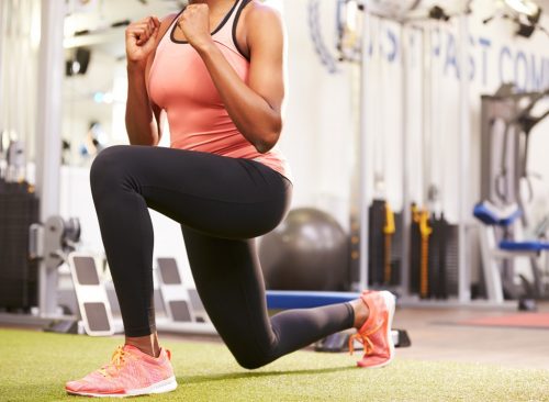 10 consejos para adelgazar en verano 5 Mujer huye