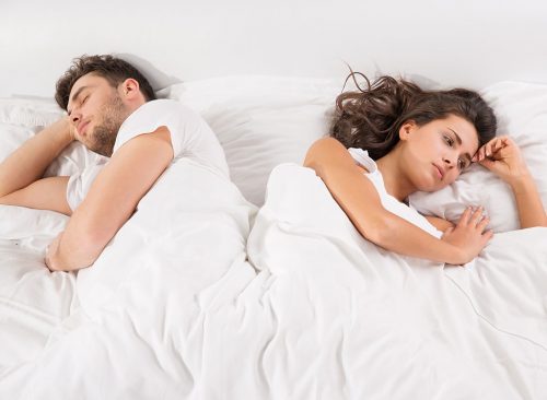 42 consejos efectivos para perder peso que debe probar Pareja, en cama